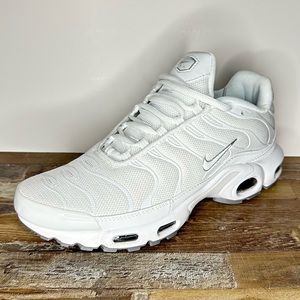 Nike Air Max Plus white size: 10 us / *BRAND NEW*
